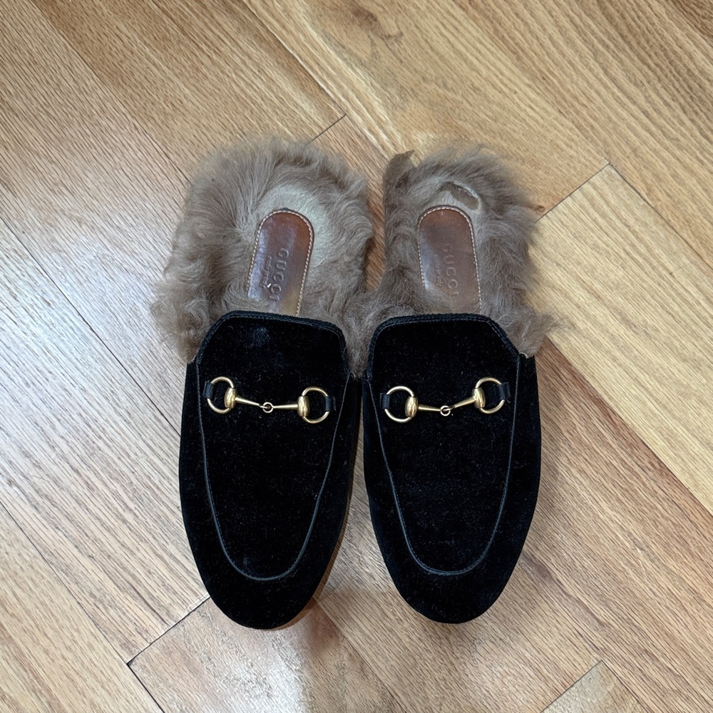 Gucci Black Velvet Fur-Trim Horsebit Mules